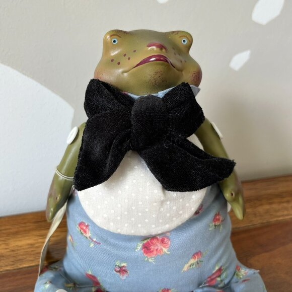 Vintage Department 56 Shelf Sitter Frog Doll by Marylisa Chesnutt Fabric Ceramic - Picture 7 of 14